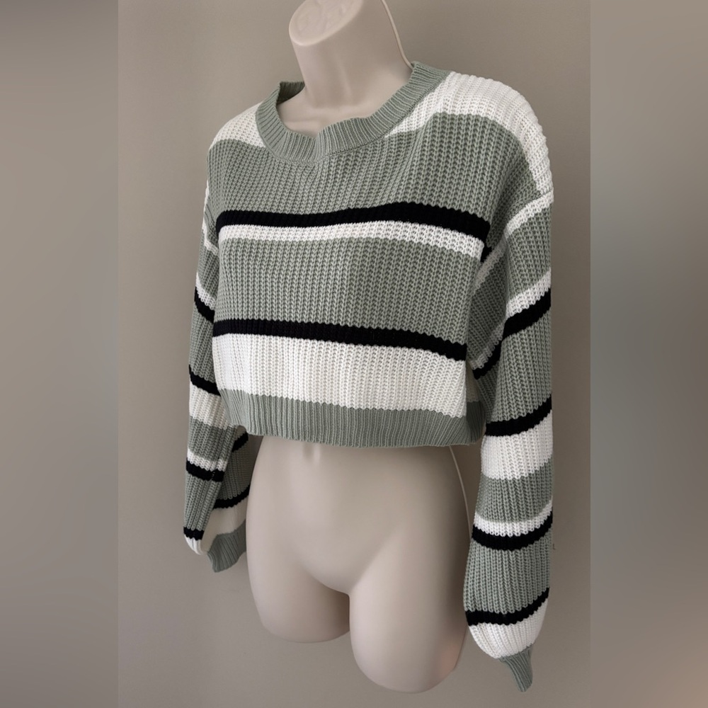 SHEIN Green and Black Striped Cropped Sweater